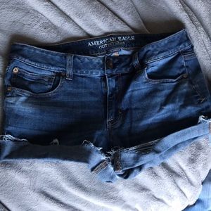American Eagle Low Rise Shorts